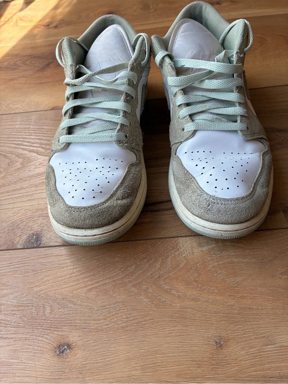 Nike Air Jordan 1 Low Men's Seafoam green Low Top Sneakers Size 11.5